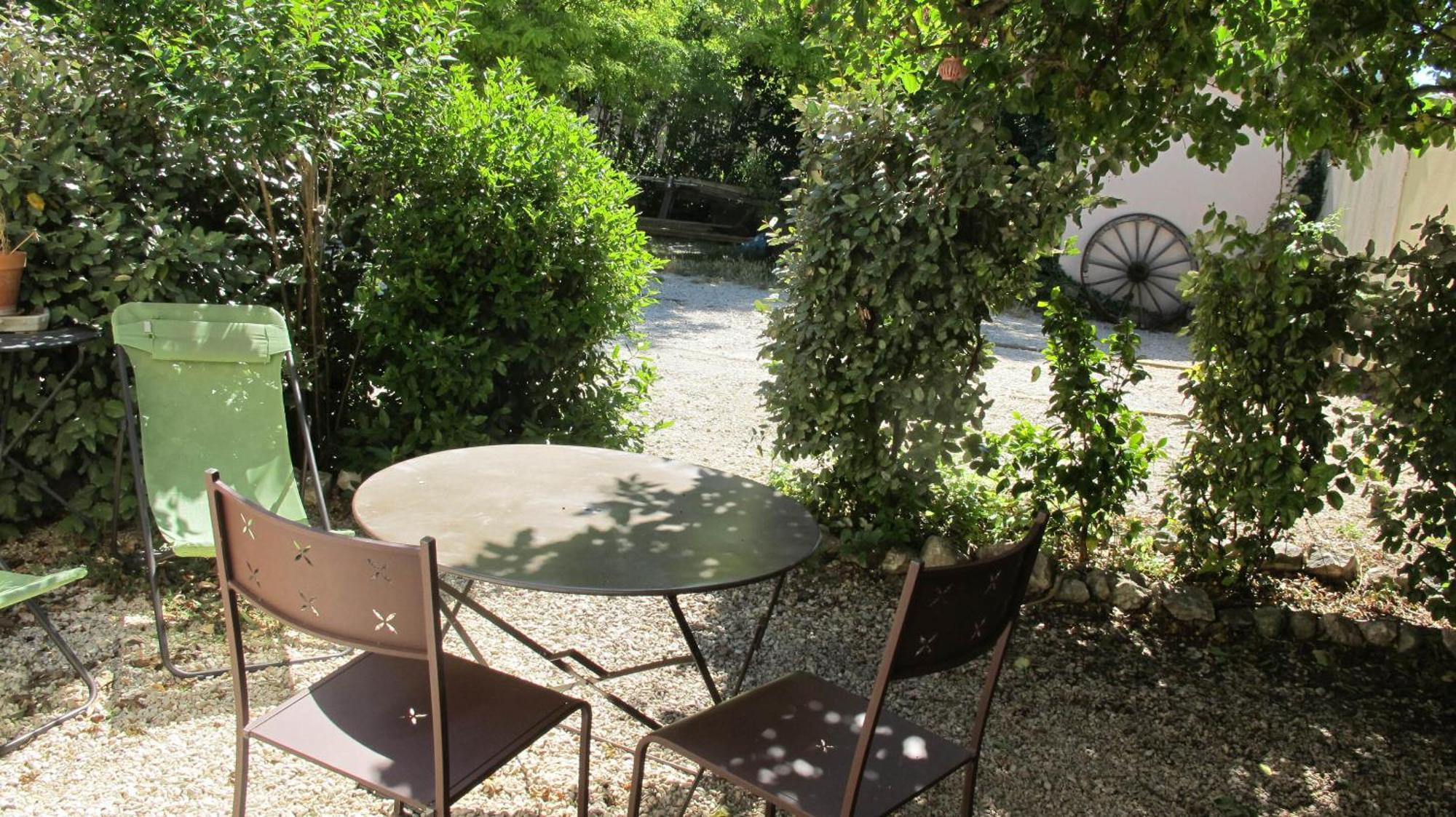 Lou Cardalines Bed and Breakfast Bédoin Eksteriør billede
